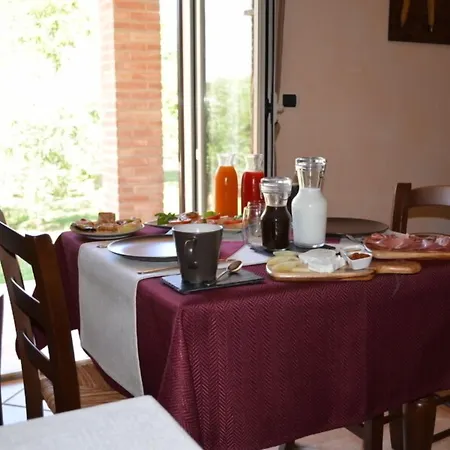 Il Fontanile مارسياينا